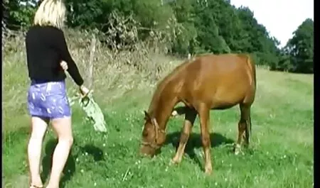 Lucy lives her fantasy with group of men - hdsexdino