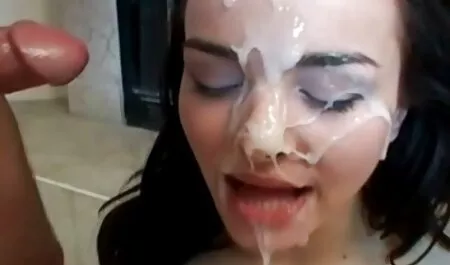 Horny Cleopatra xxx hd film getting the penis nice