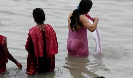 Hot Babe forgot indianhdporn her panties