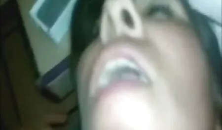 Beautiful woman blowjob on her mum sex video hd boss cock