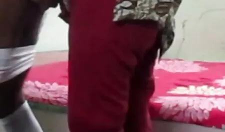 Busy blonde freepornhdonline stripping amateur and play with herself